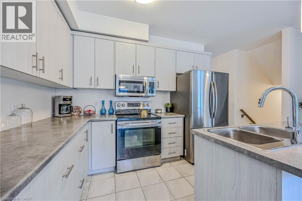 12 Hildred Street, Welland, Ontario  L3B 1H9 - Photo 16 - 40788197