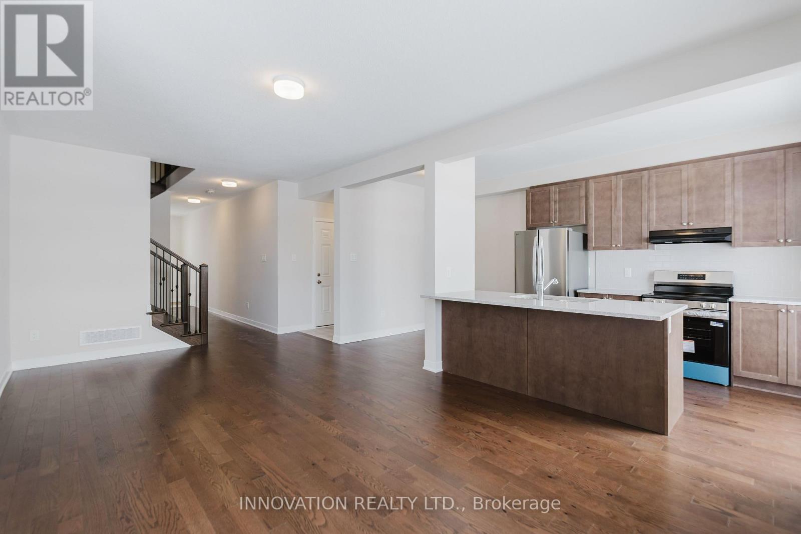 105 Tonic Crescent, Ottawa, Ontario  K2W 0N1 - Photo 8 - X12526738