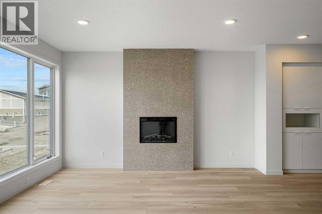 46 Heritage Heath, Cochrane, Alberta  T0T 0T0 - Photo 8 - A2262940