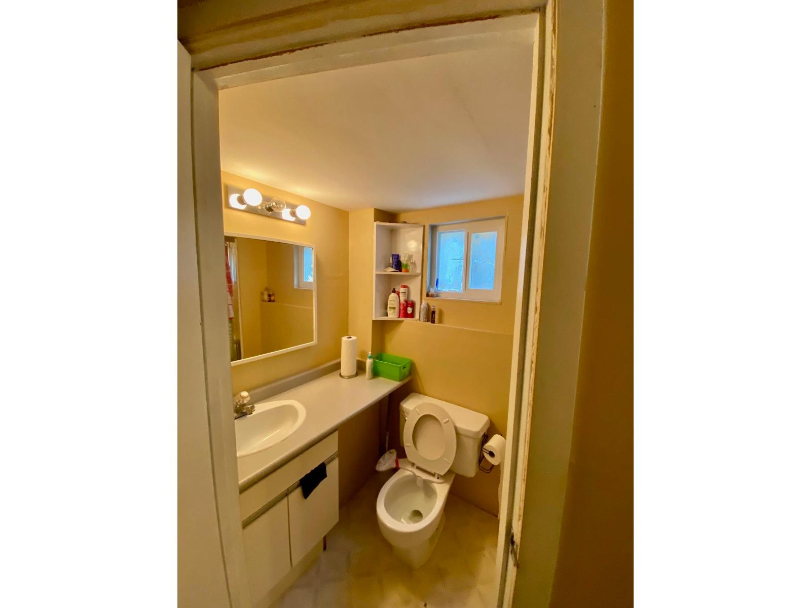 11525 81a Avenue, Delta, British Columbia  V4C 2A7 - Photo 13 - R3067281