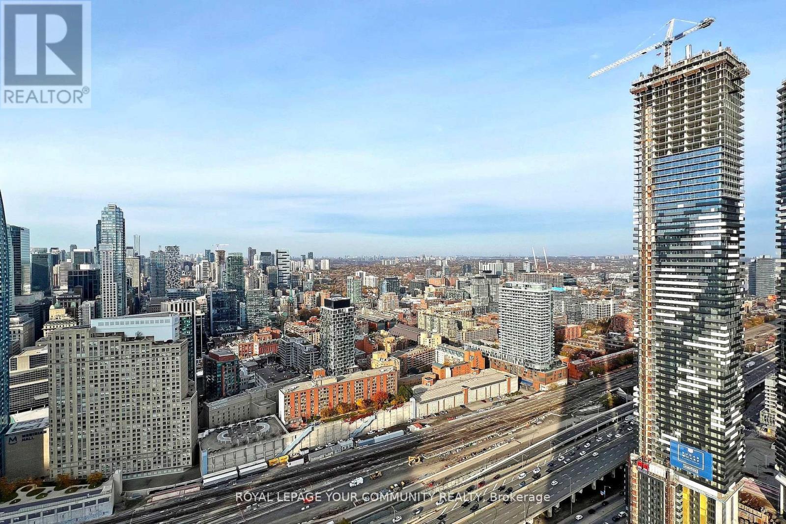 4408 - 28 Freeland Street, Toronto, Ontario  M5E 0E3 - Photo 35 - C12543014