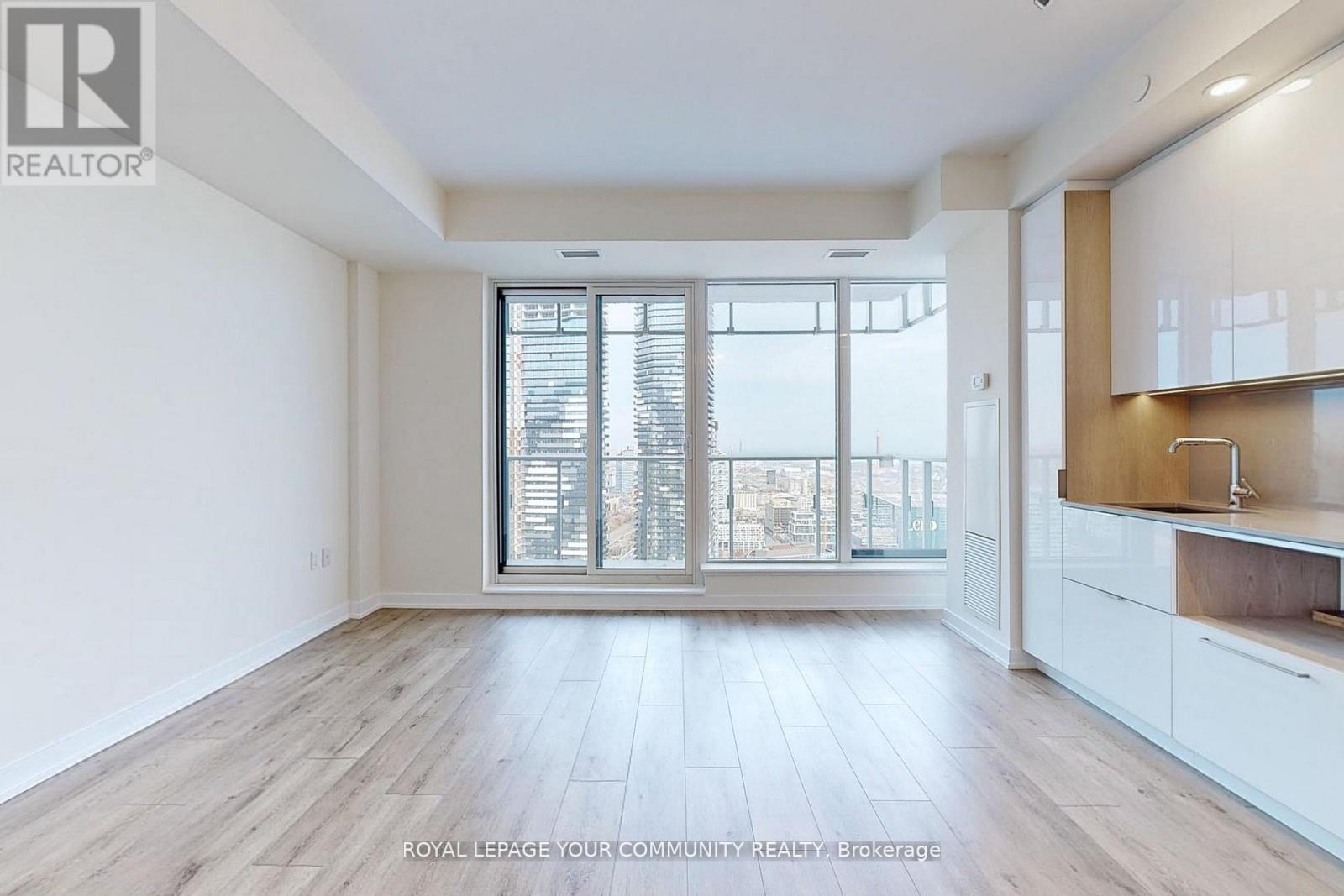 4408 - 28 Freeland Street, Toronto, Ontario  M5E 0E3 - Photo 4 - C12543014