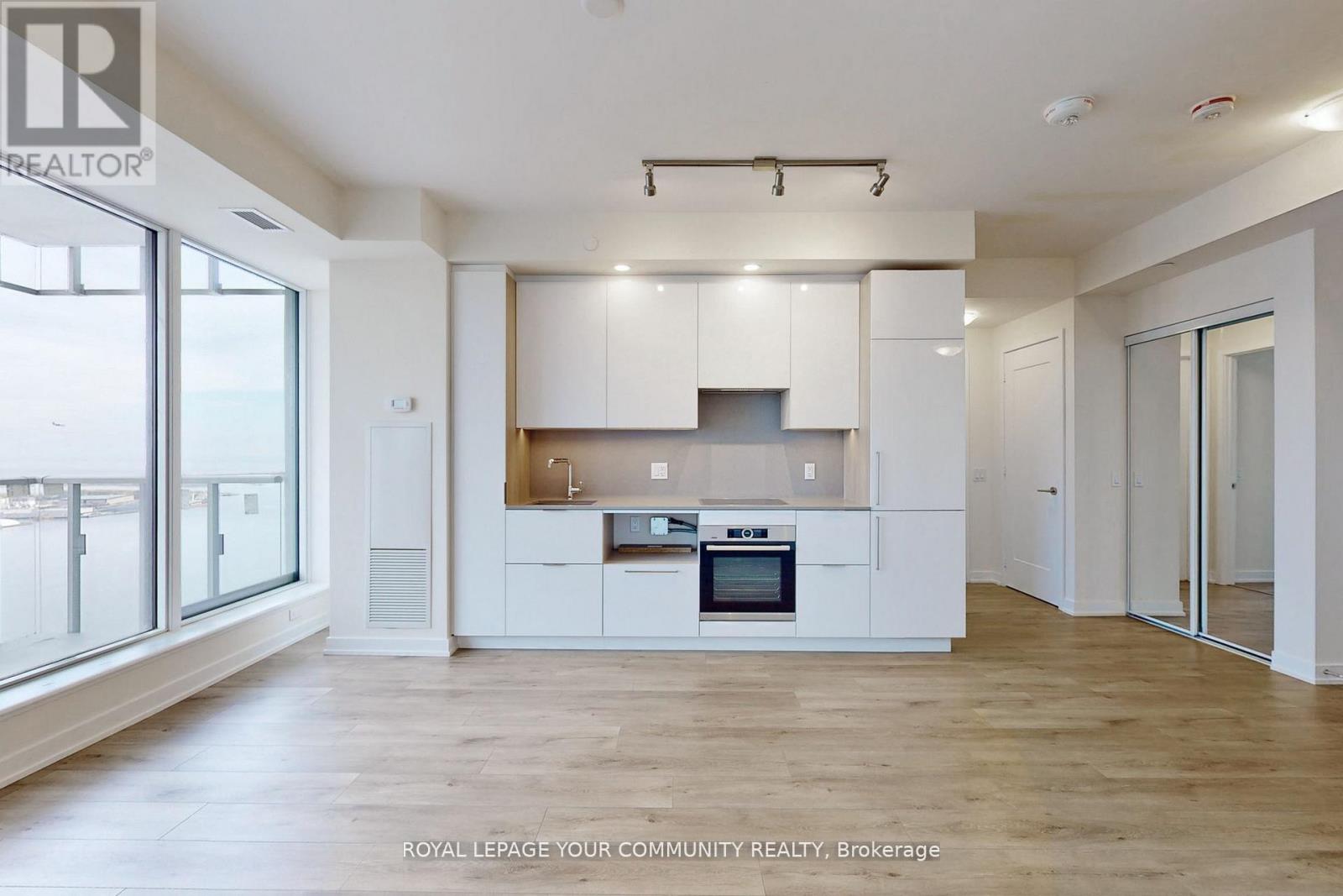 4408 - 28 Freeland Street, Toronto, Ontario  M5E 0E3 - Photo 7 - C12543014