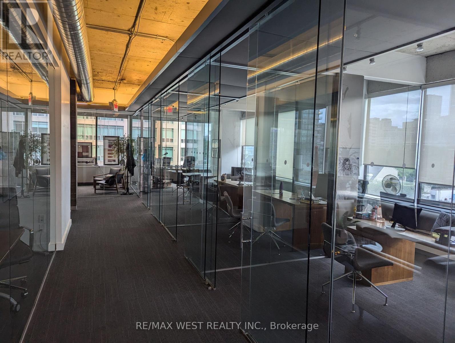 509 - 920 Yonge Street, Toronto, Ontario  M4W 3C7 - Photo 3 - C12543042