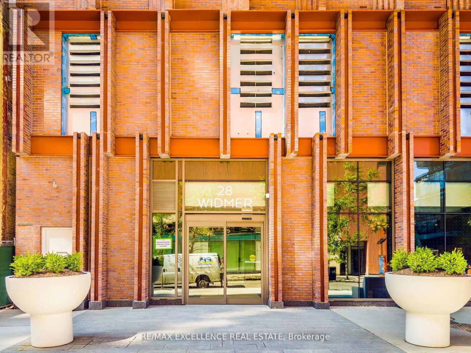 4122 - 28 Widmer Street, Toronto, Ontario  M5V 2E7 - Photo 6 - C12543046