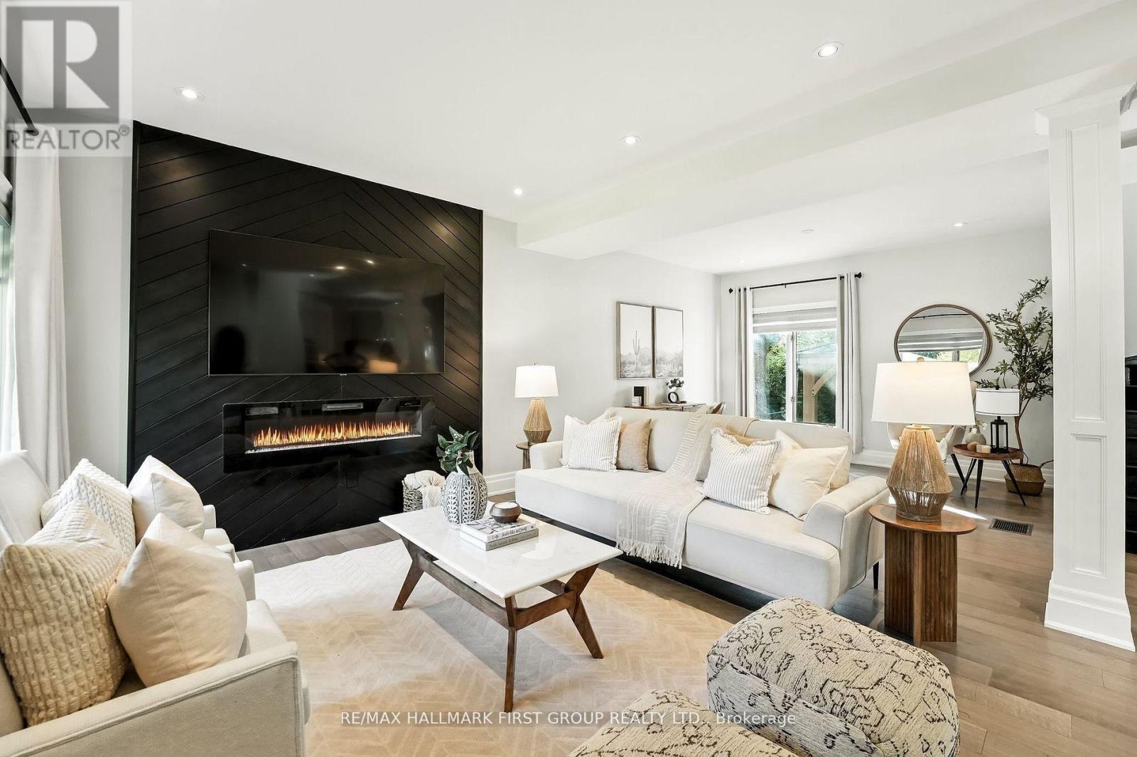 47 Sherwood Road E, Ajax, Ontario  L1T 2Y5 - Photo 5 - E12543016