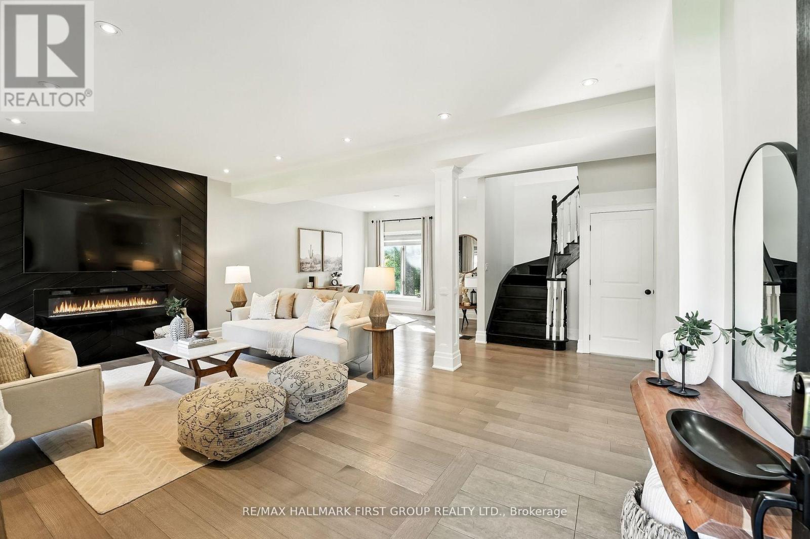 47 Sherwood Road E, Ajax, Ontario  L1T 2Y5 - Photo 7 - E12543016