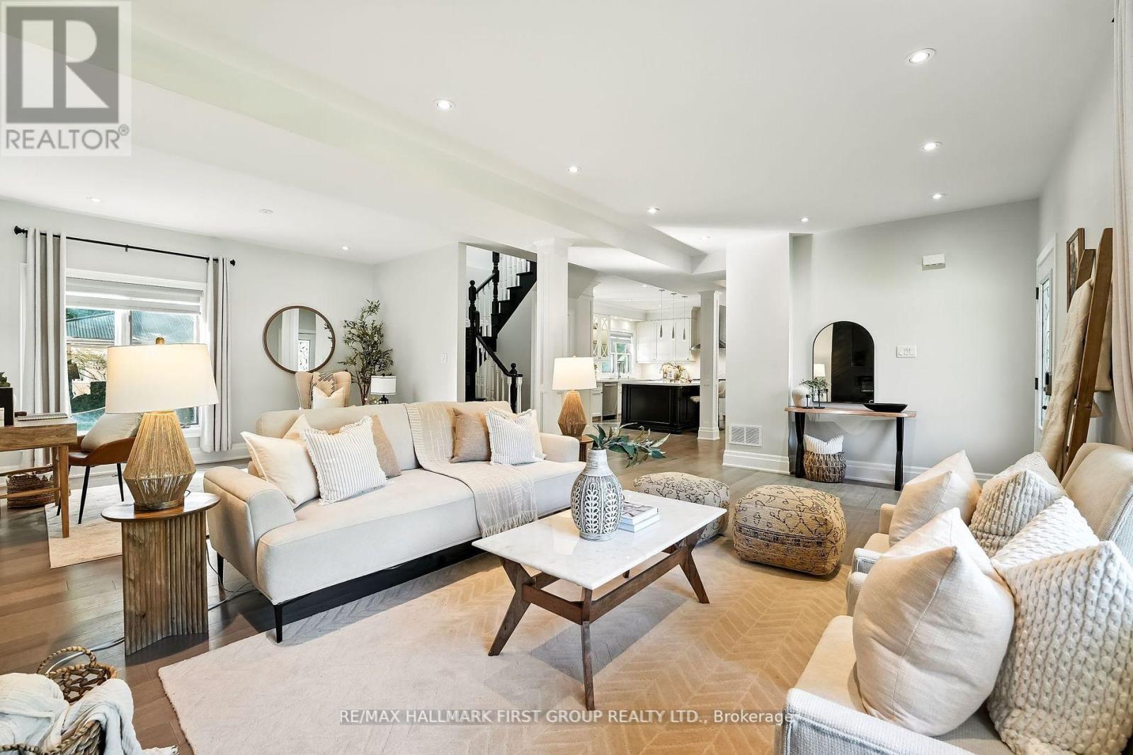 47 Sherwood Road E, Ajax, Ontario  L1T 2Y5 - Photo 8 - E12543016