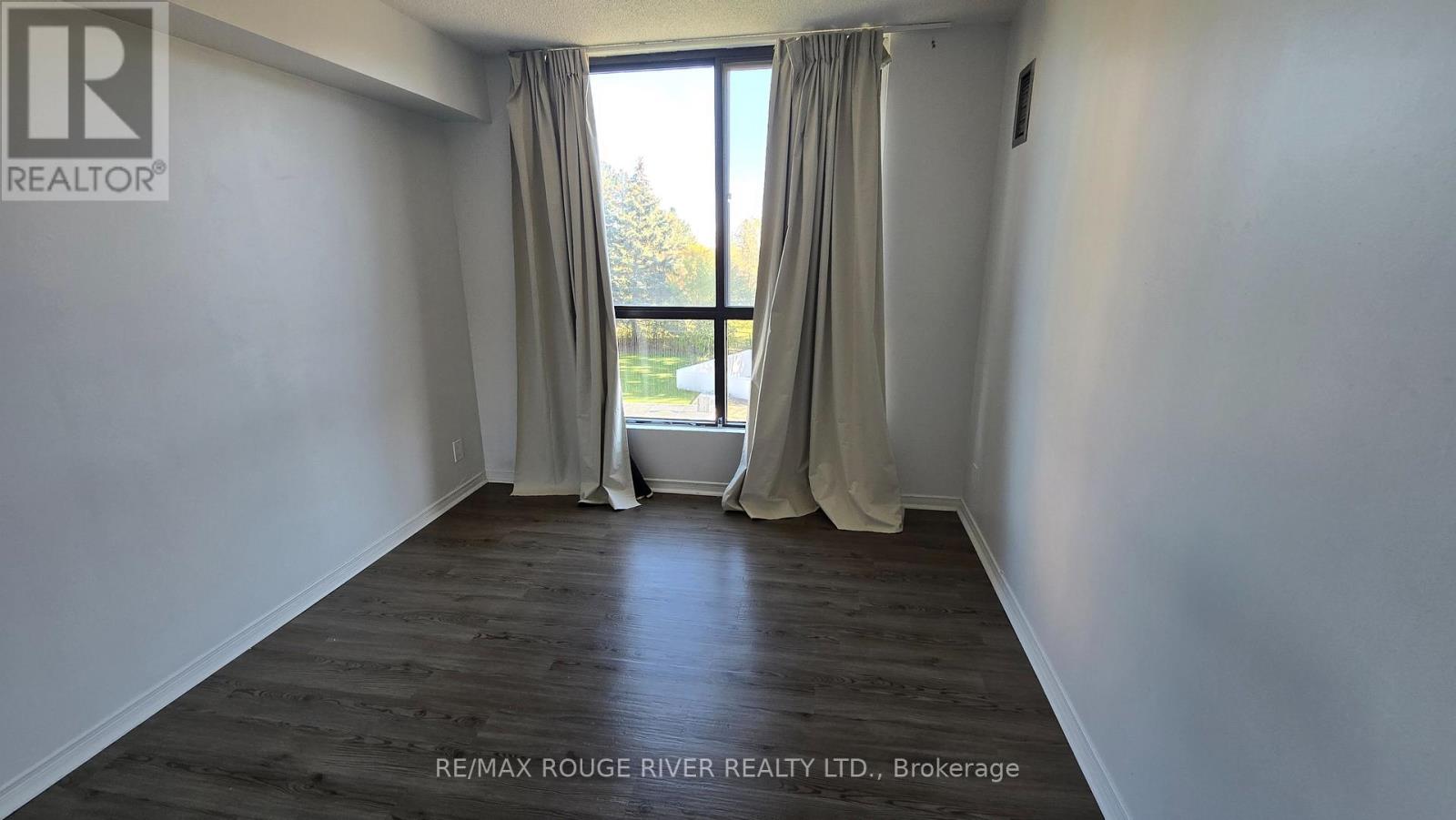 309 - 8 Silver Bell Grove, Toronto, Ontario  M1B 4Z3 - Photo 8 - E12543126