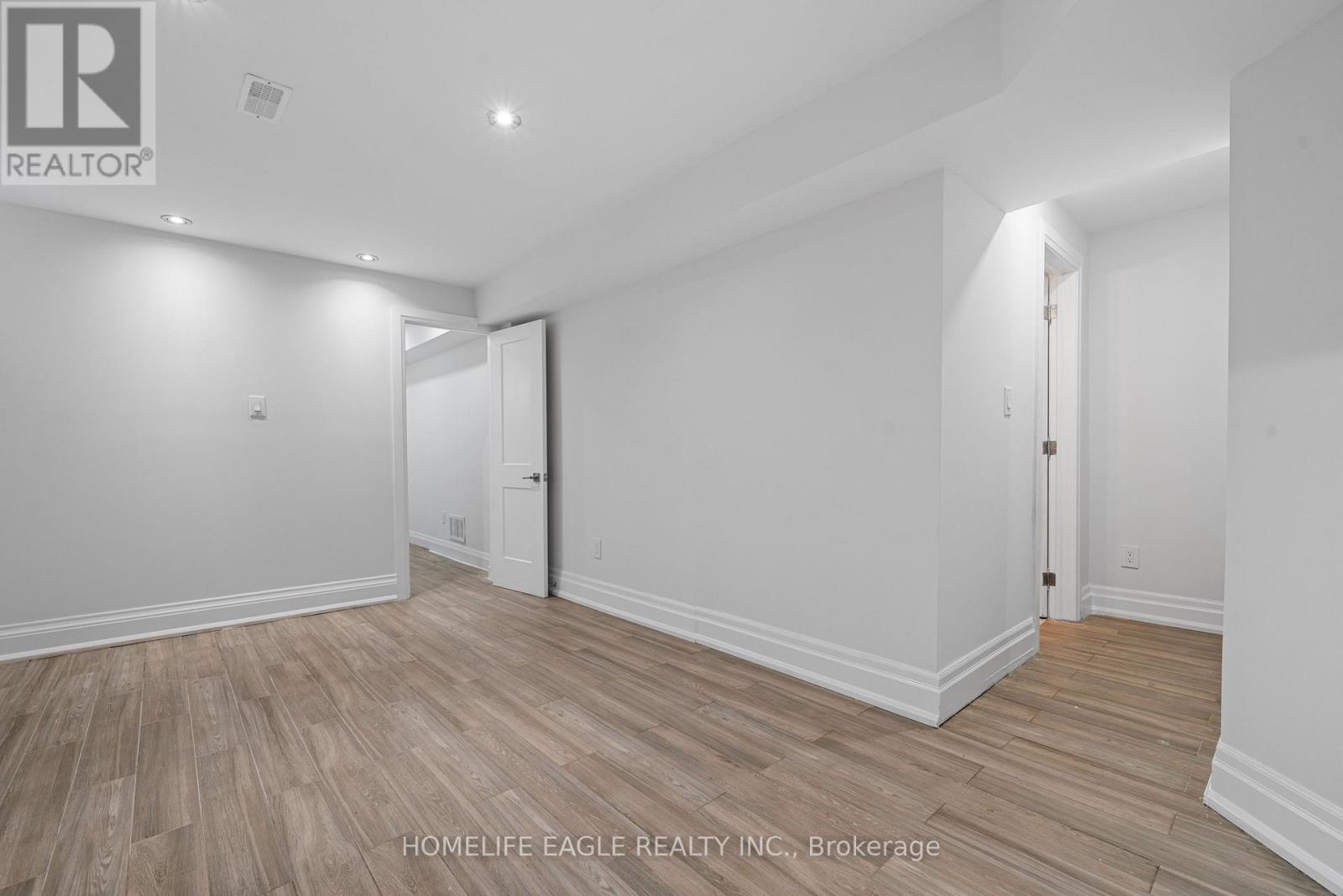 8 Nicolan Road, Toronto, Ontario M1M 3J6 - Photo 26 - E12543156