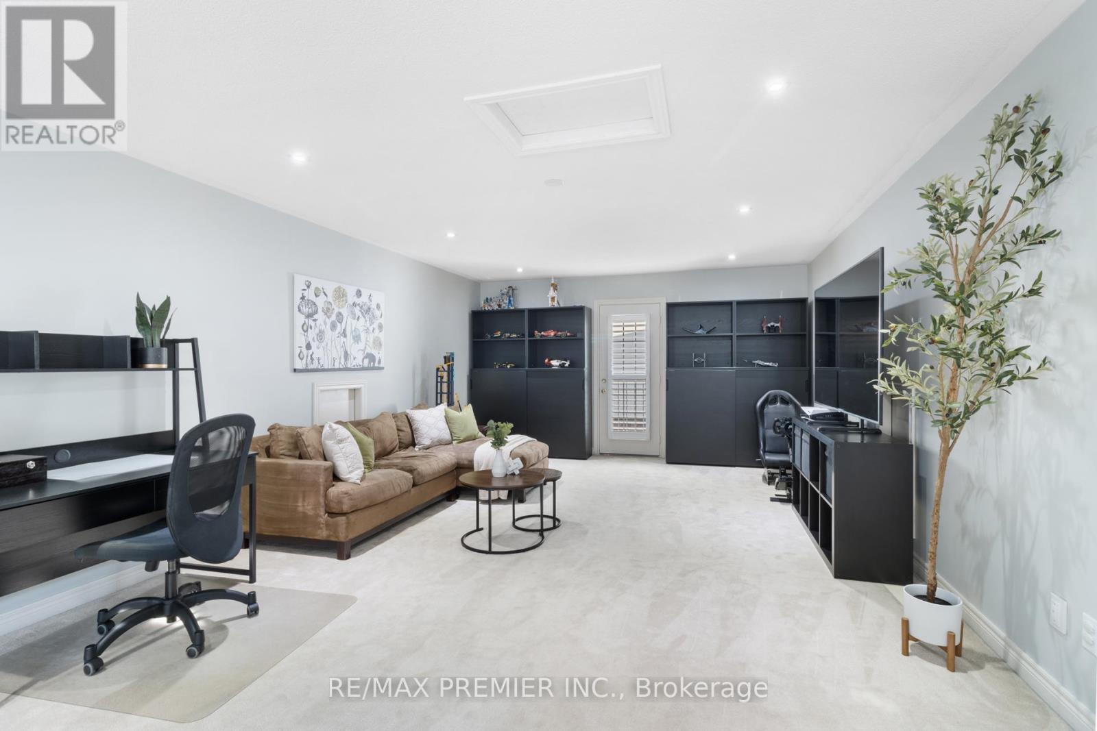 64 Leameadow Road, Vaughan, Ontario  L4J 8T5 - Photo 43 - N12543124