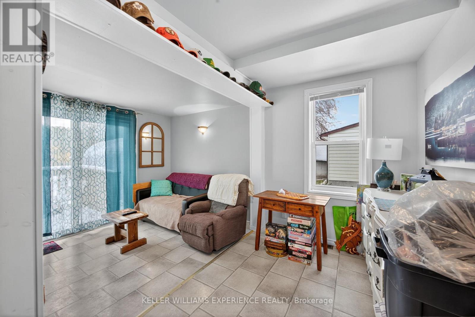 129 Dunlop Street, Orillia, Ontario  L3V 5P6 - Photo 7 - S12543168