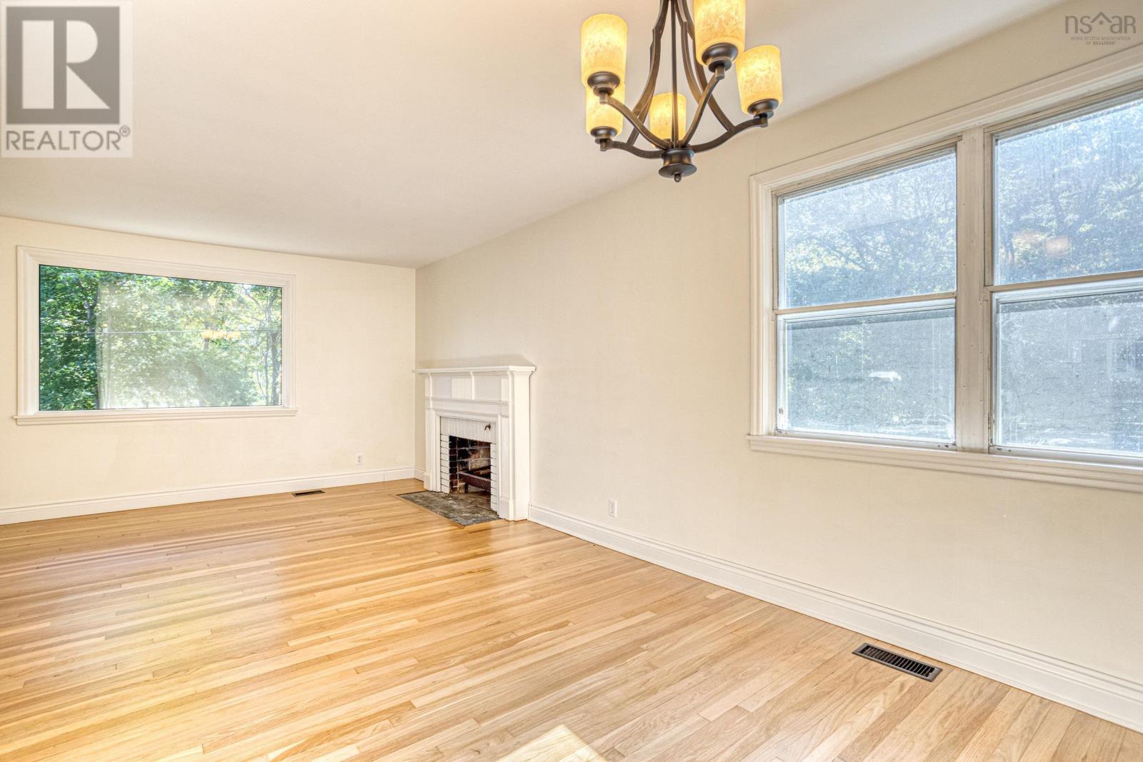 9 Dowell Drive, Halifax, Nova Scotia  B3M 2M2 - Photo 8 - 202525704