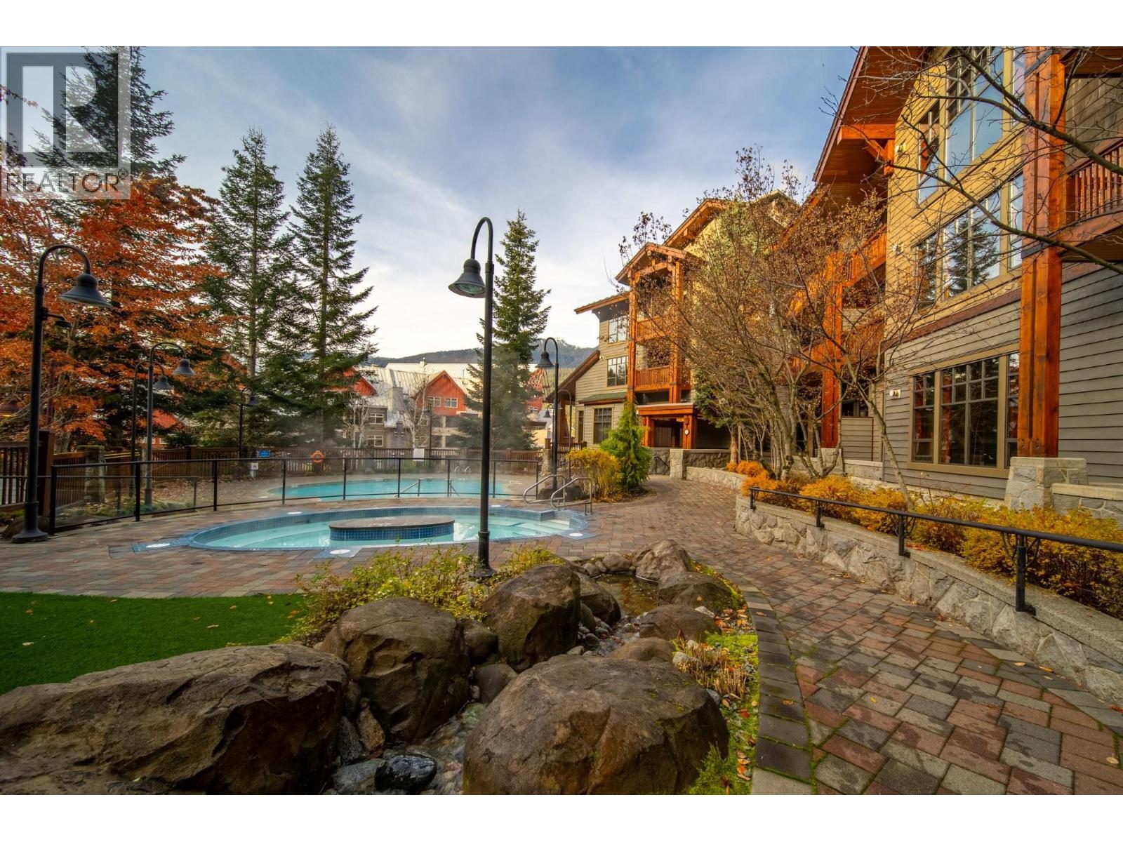 402 2202 Gondola Way, Whistler, British Columbia  V8E 0M7 - Photo 28 - R3067253