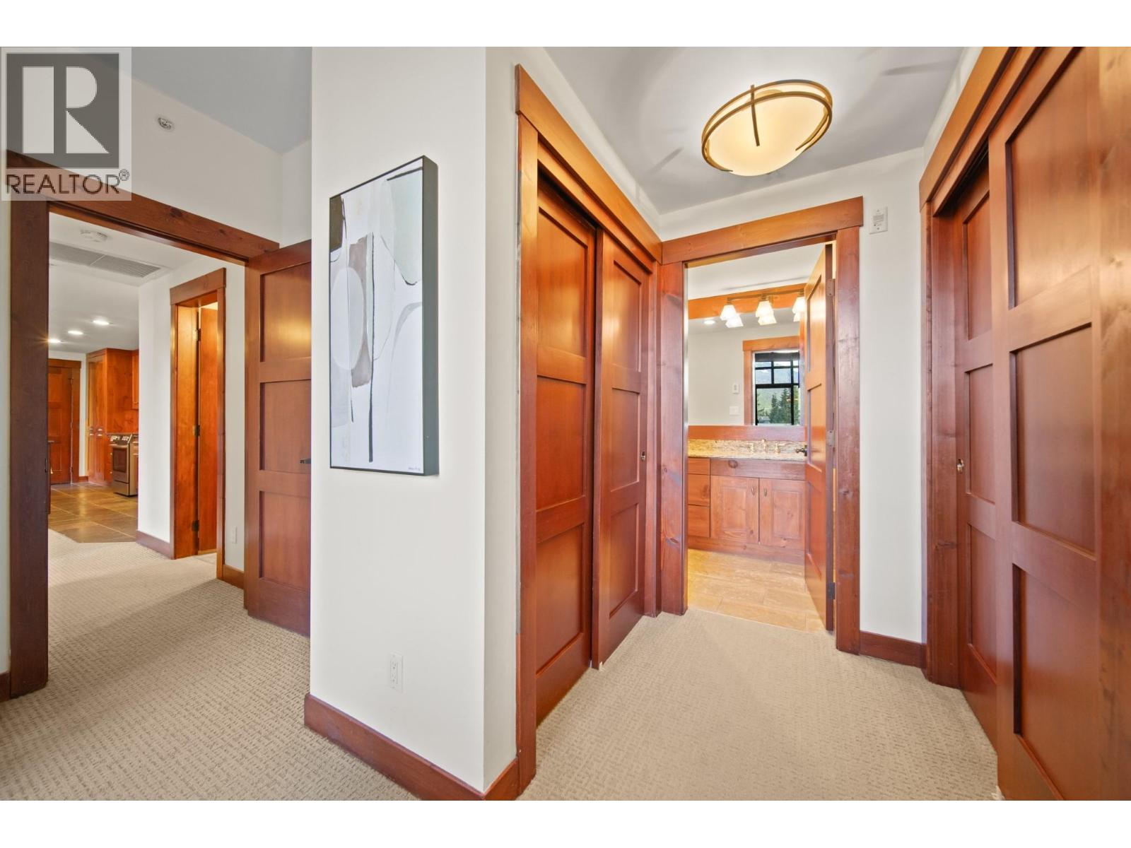 402 2202 Gondola Way, Whistler, British Columbia  V8E 0M7 - Photo 12 - R3067253