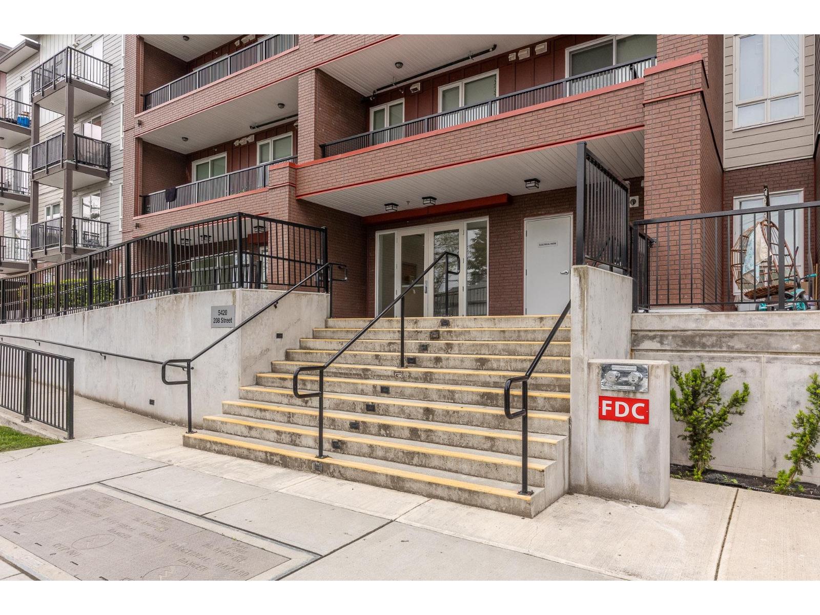 407 5420 208 Street, Langley, British Columbia  V3A 2J9 - Photo 37 - R3067290