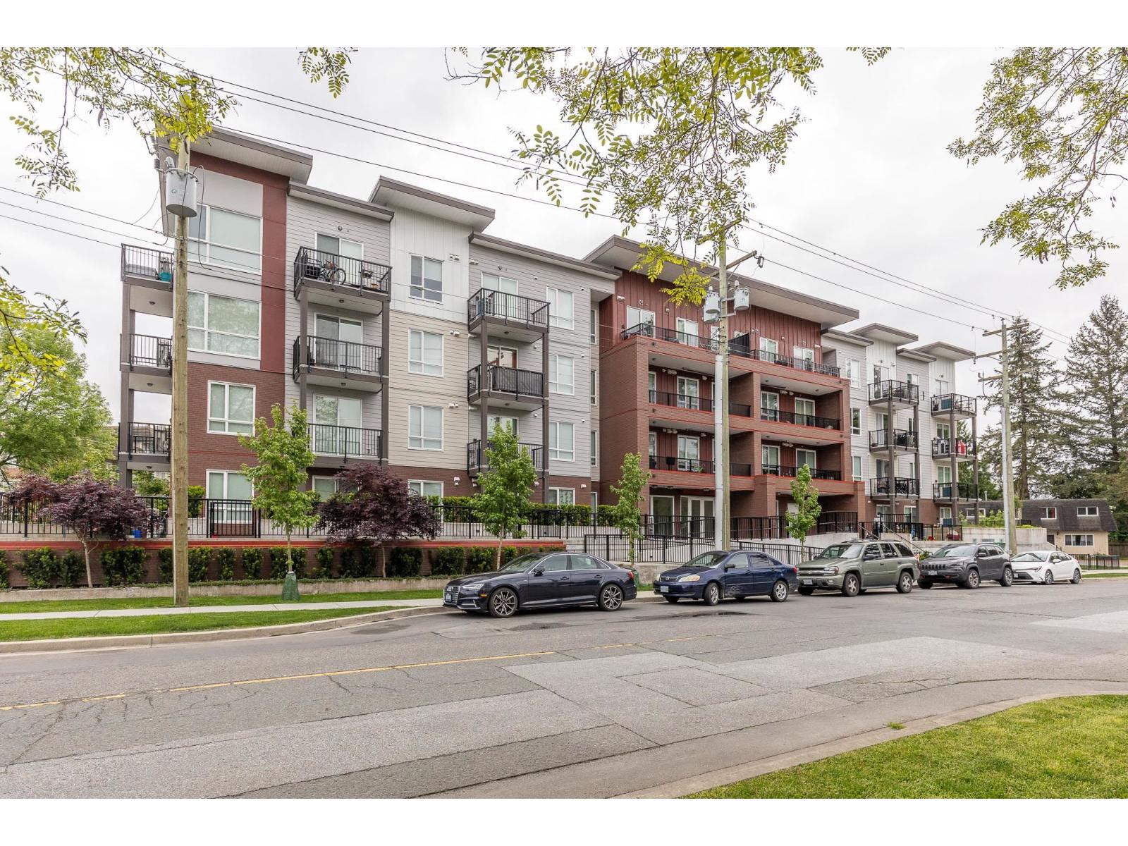 407 5420 208 Street, Langley, British Columbia  V3A 2J9 - Photo 1 - R3067290