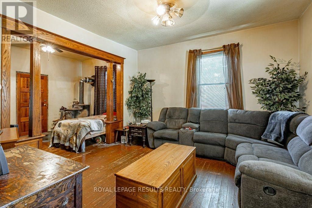 63 Shakespeare Street, Bayham, Ontario  N0J 1T0 - Photo 6 - X12543178