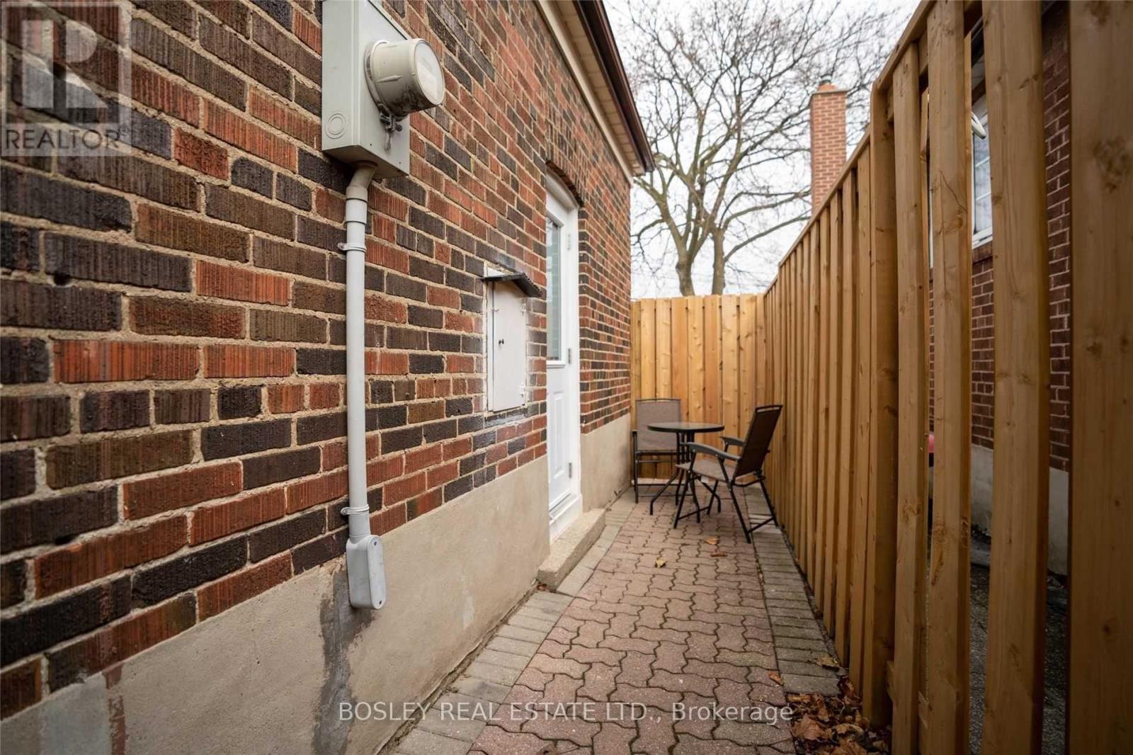 Lower - 7 Colfax Street, Toronto, Ontario  M6M 3K4 - Photo 21 - W12542982