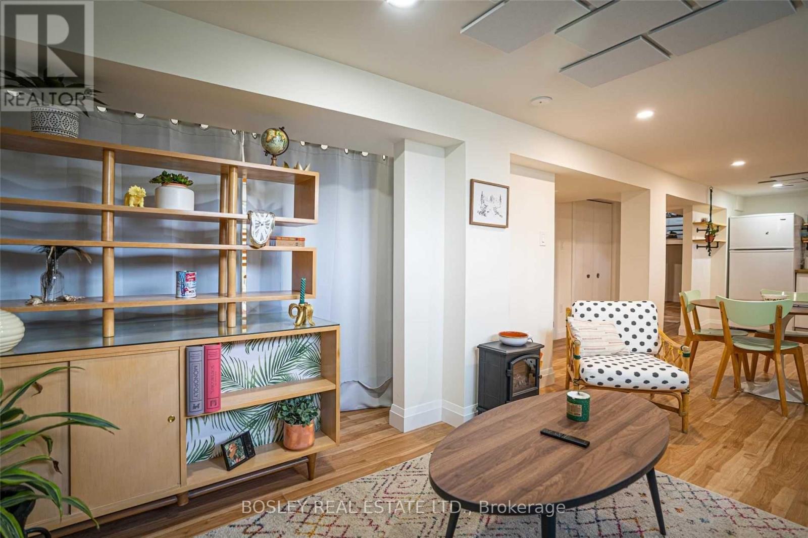 Lower - 7 Colfax Street, Toronto, Ontario  M6M 3K4 - Photo 6 - W12542982