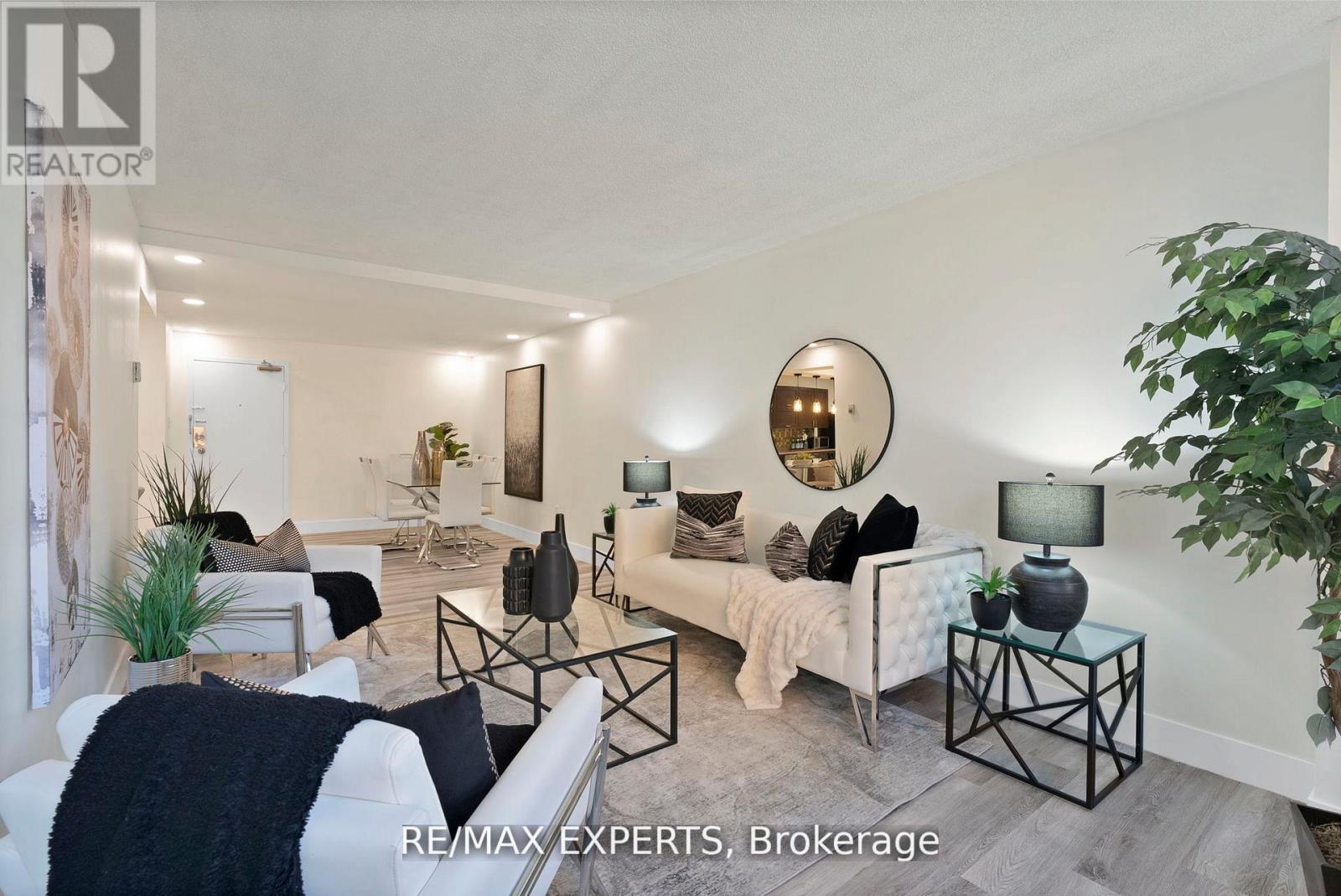 1013 - 390 Dixon Road, Toronto, Ontario  M9R 1T4 - Photo 17 - W12543010