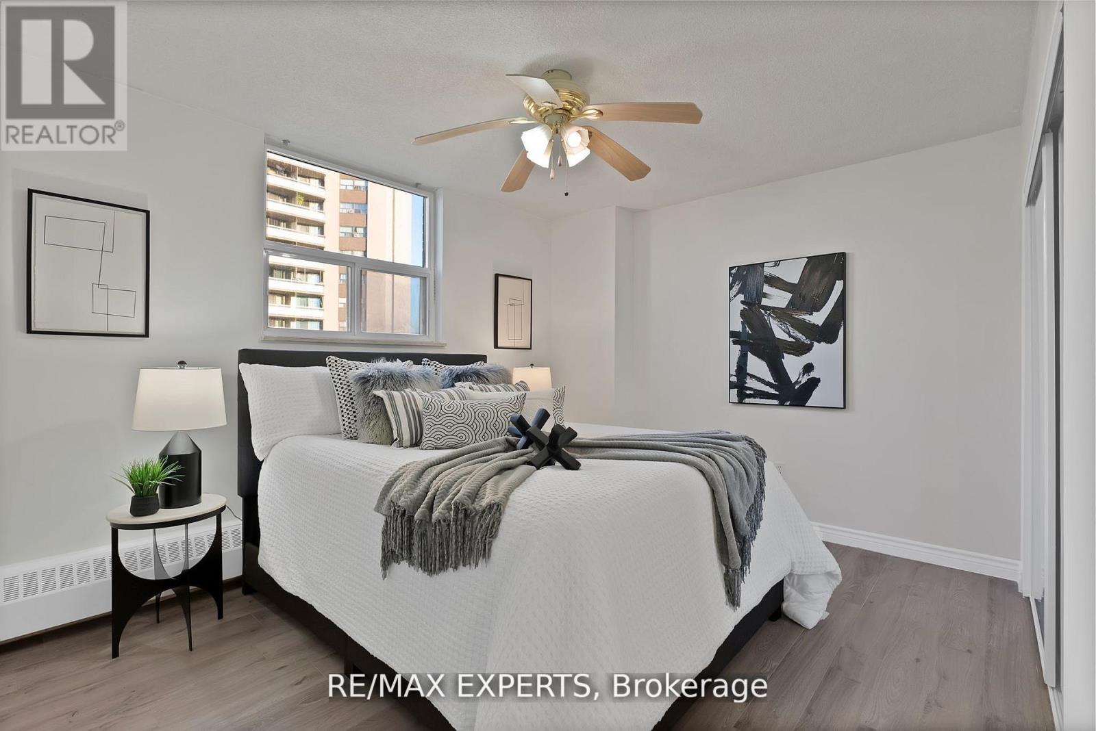 1013 - 390 Dixon Road, Toronto, Ontario  M9R 1T4 - Photo 23 - W12543010