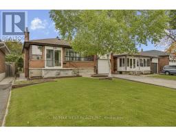 485 RATHBURN ROAD, Toronto, Ontario