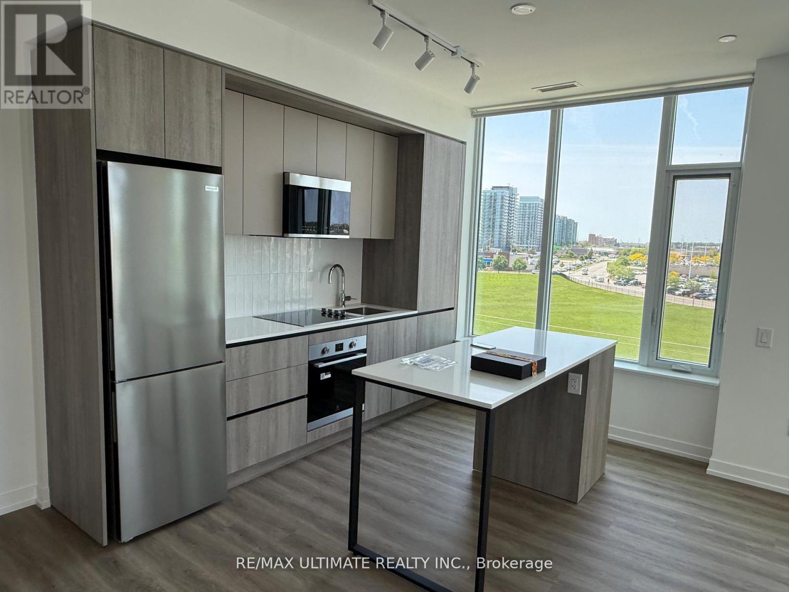 703 - 2485 Eglinton Avenue, Mississauga, Ontario  L5M 2T1 - Photo 5 - W12543048