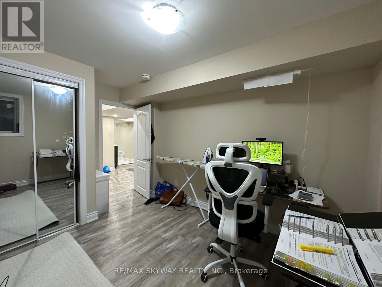 Basement - 71 Vezna Crescent, Brampton, Ontario  L6X 5K4 - Photo 9 - W12543088