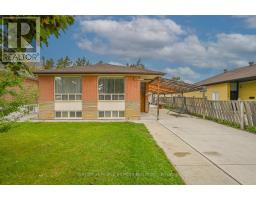 196 TAYSHAM CRESCENT, Toronto, Ontario