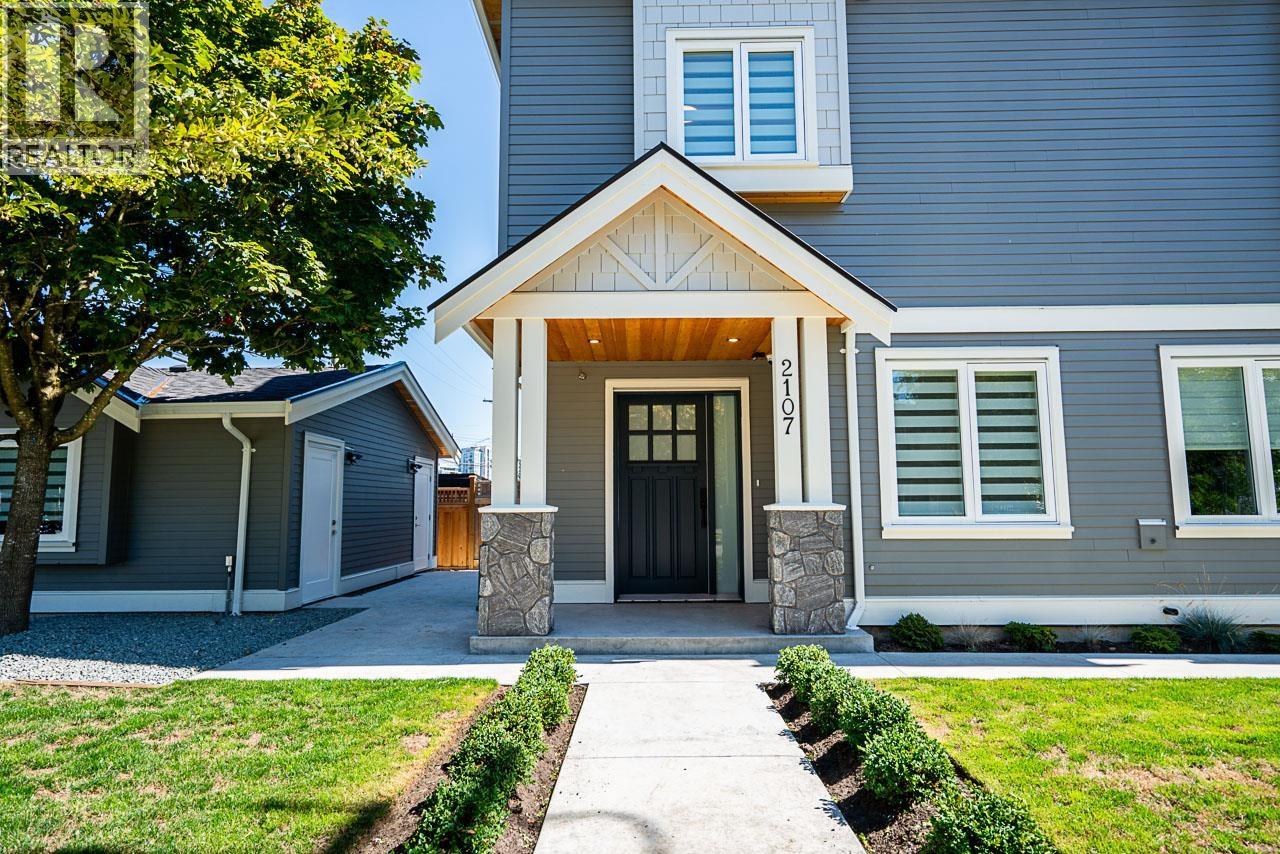 2107 E 33RD AVENUE, Vancouver, British Columbia