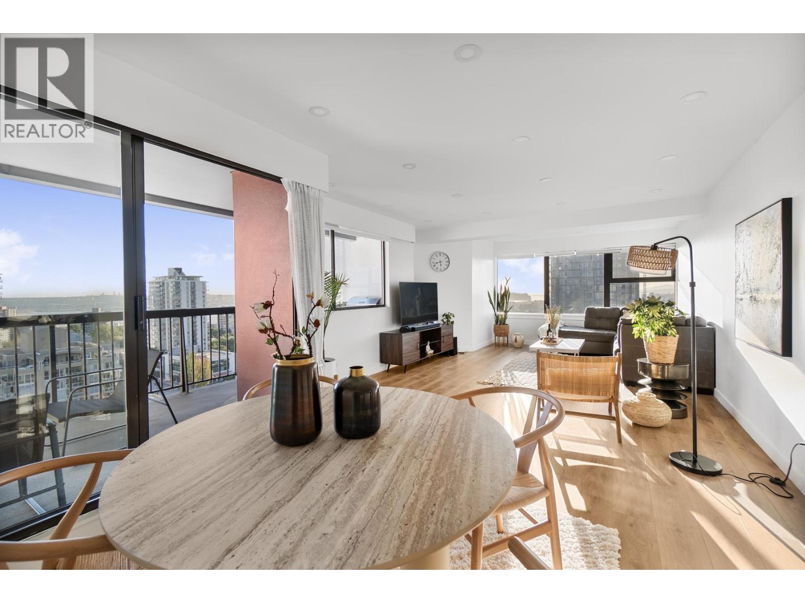 1304 1515 Eastern Avenue, North Vancouver, British Columbia  V7L 4R2 - Photo 2 - R3067295