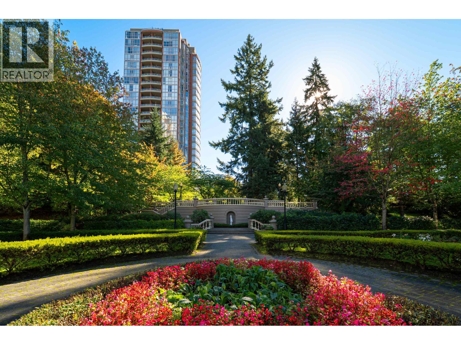 304 6888 Station Hill Drive, Burnaby, British Columbia  V3N 4X5 - Photo 38 - R3067300