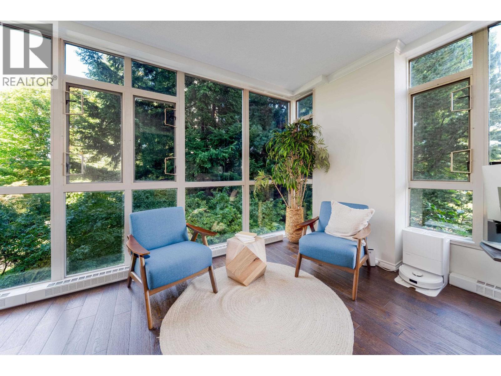 304 6888 Station Hill Drive, Burnaby, British Columbia  V3N 4X5 - Photo 7 - R3067300