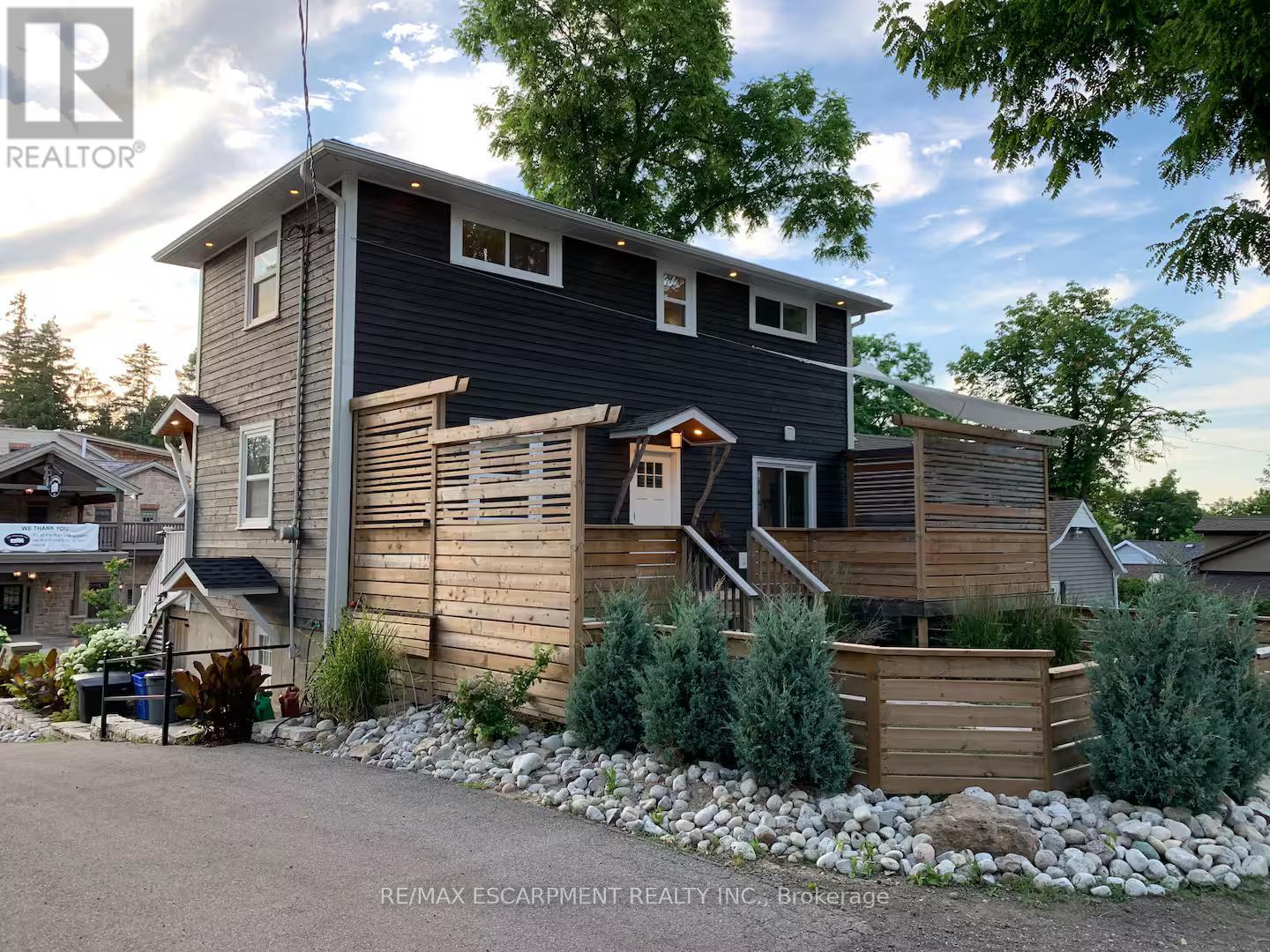 2 - 426 WILSON STREET E, Hamilton, Ontario