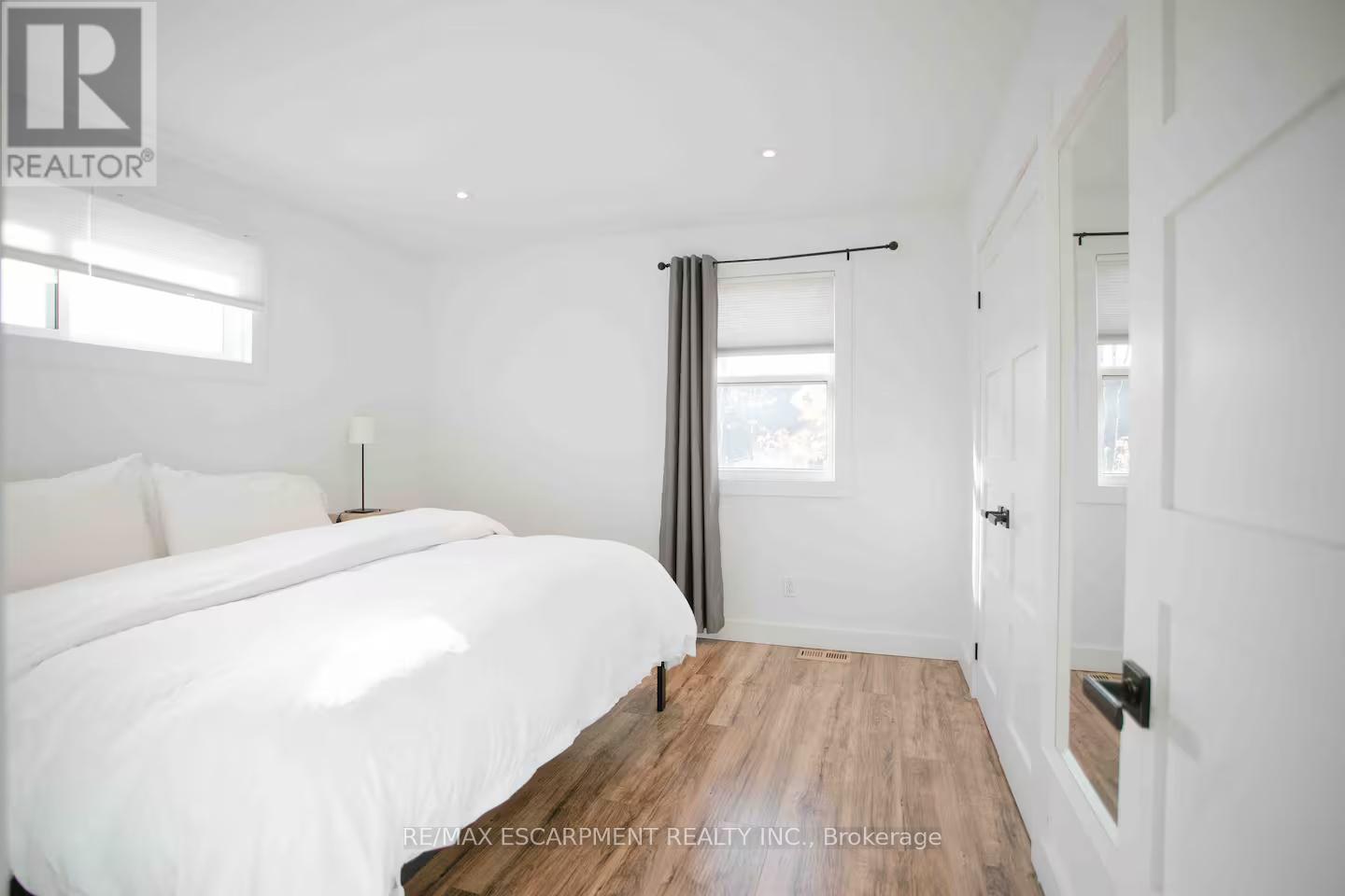 2 - 426 Wilson Street E, Hamilton, Ontario  L9C 2C3 - Photo 19 - X12543064