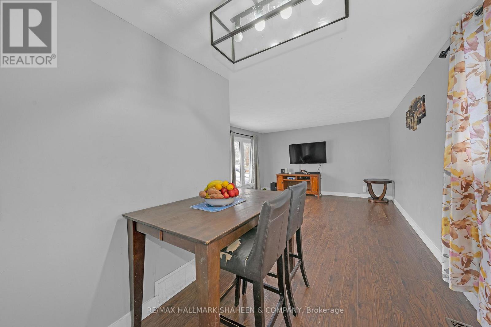 1323 Mary Avenue, Cambridge, Ontario  N3H 4N8 - Photo 8 - X12543106