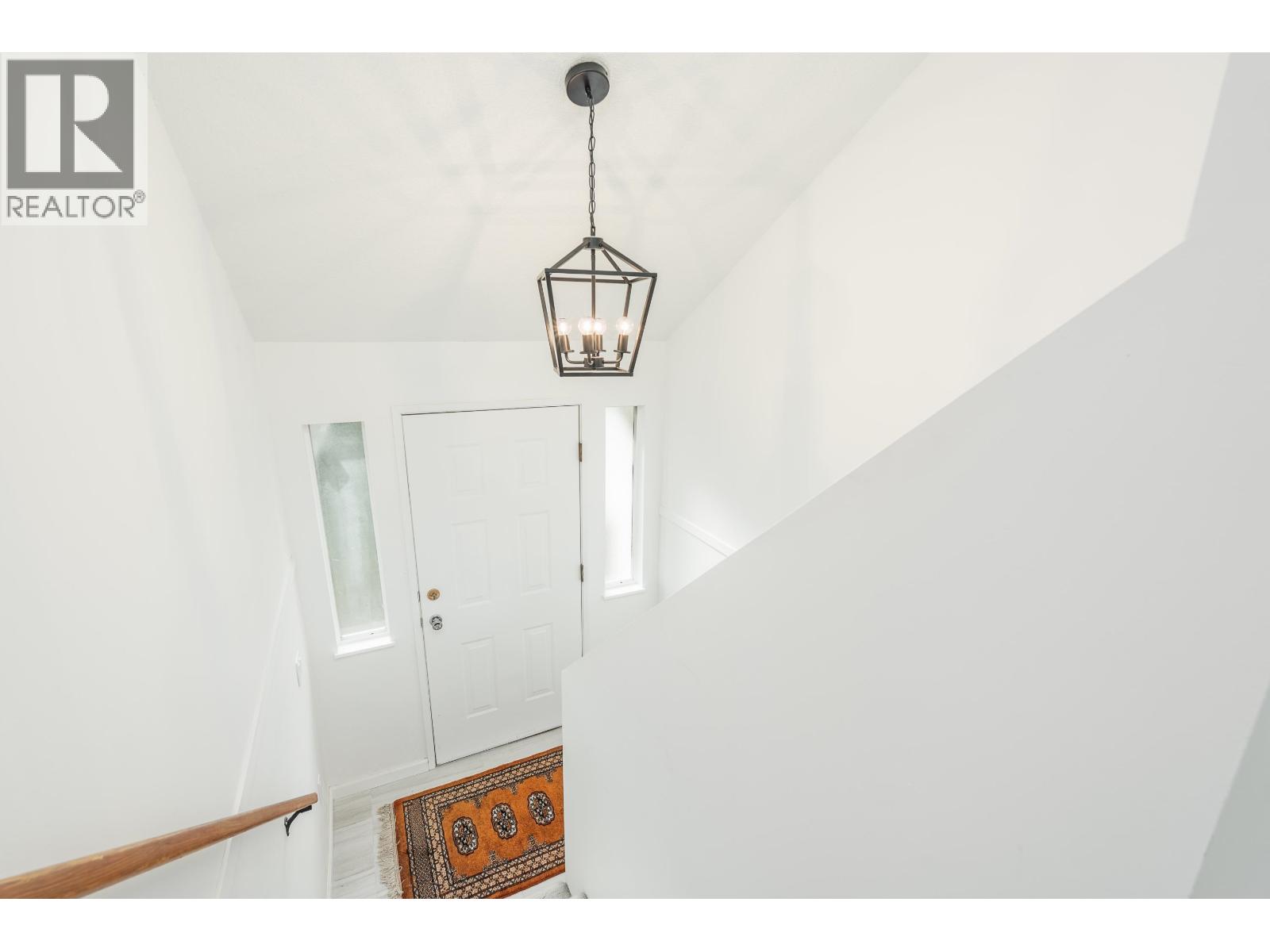 3868 Mt Seymour Parkway, North Vancouver, British Columbia  V7G 1C4 - Photo 10 - R3067287