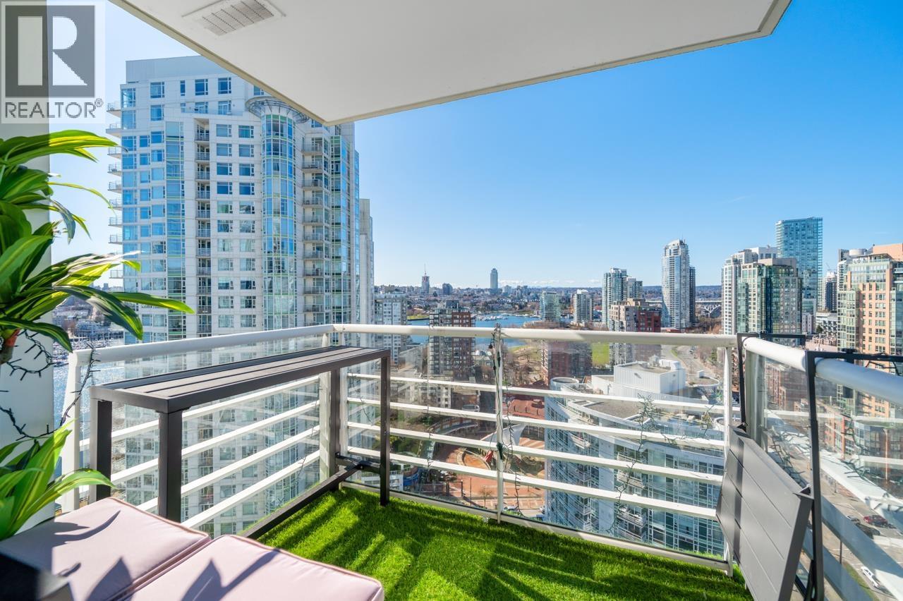 2608 198 Aquarius Mews, Vancouver, British Columbia  V6Z 2Y4 - Photo 3 - R3067279