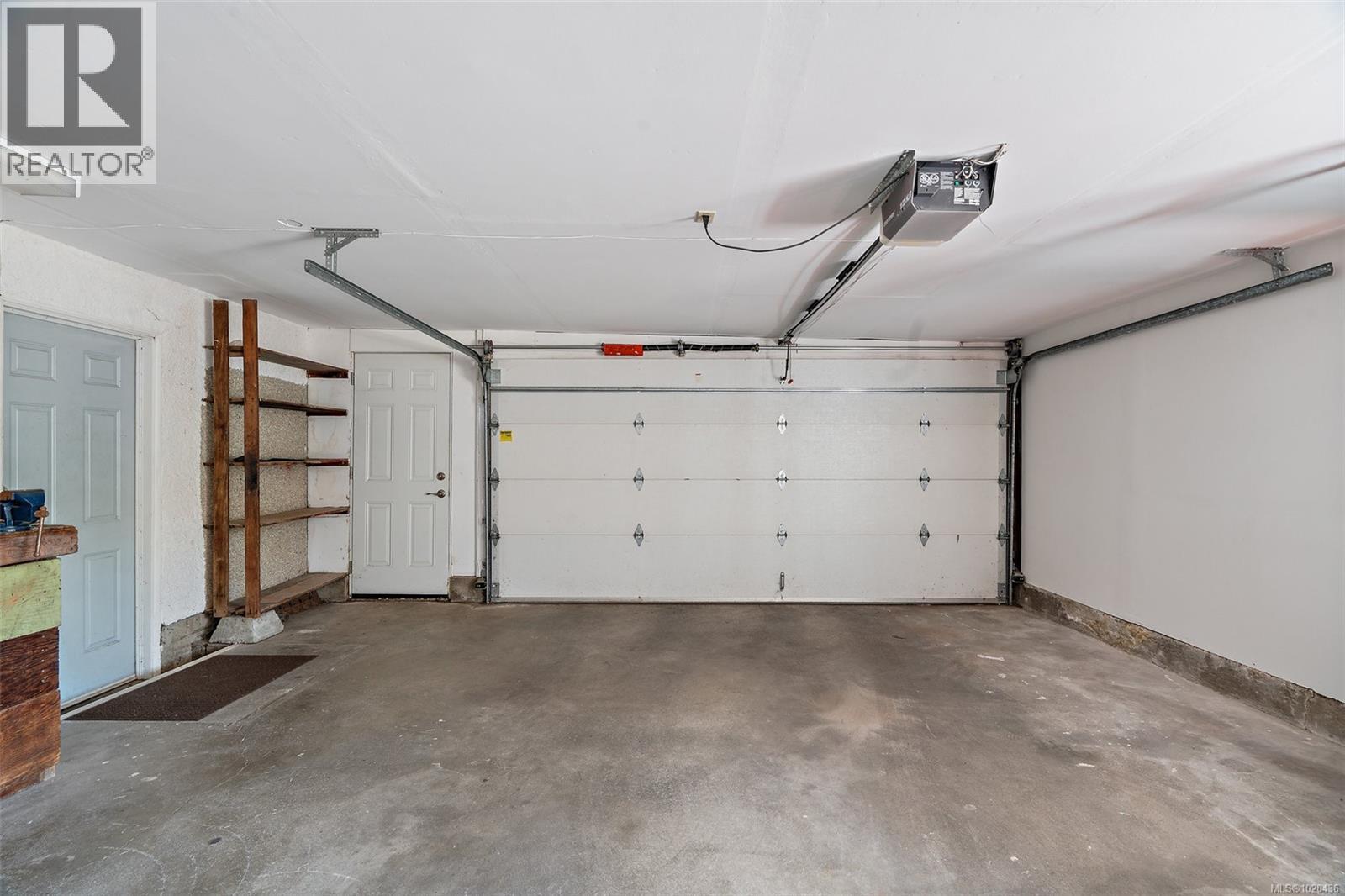 1563 Kenmore Rd, Saanich, British Columbia  V8N 2E2 - Photo 22 - 1020436