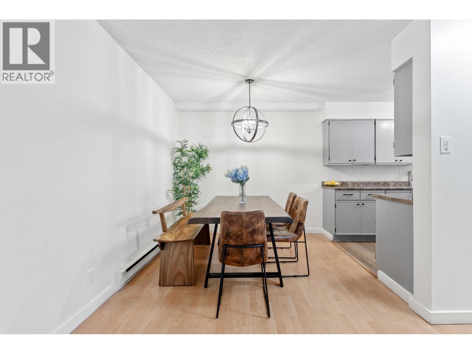 28 9521 Cardston Court, Burnaby, British Columbia V3N 4H8 - Photo 8 - R3067049