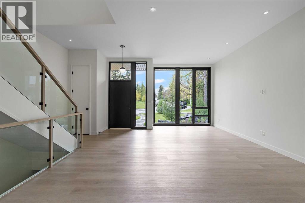 3a Willow Crescent Sw, Calgary, Alberta  T3C 3B8 - Photo 2 - A2224969