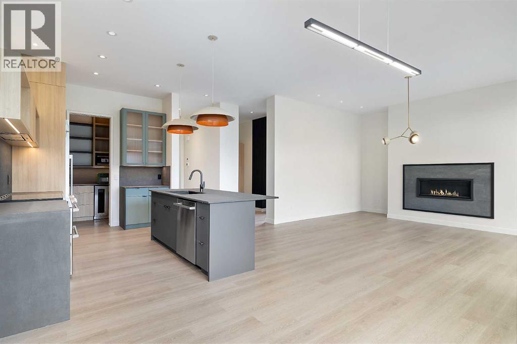 3a Willow Crescent Sw, Calgary, Alberta  T3C 3B8 - Photo 10 - A2224969