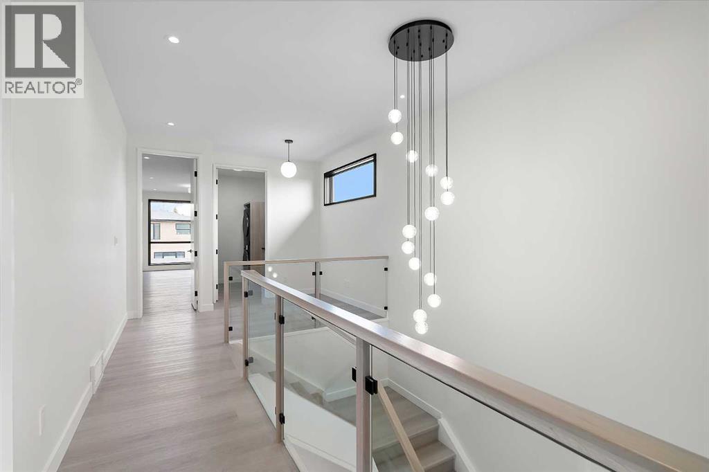 3a Willow Crescent Sw, Calgary, Alberta  T3C 3B8 - Photo 15 - A2224969