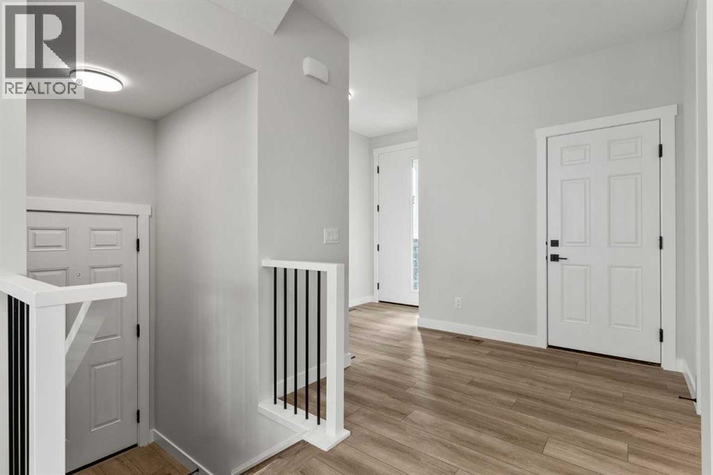 315 Kinniburgh Loop, Chestermere, Alberta  T1X 3C3 - Photo 9 - A2235121