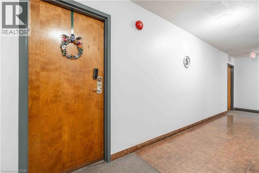 23 Main Street Unit# 502, Dundas, Ontario  L9H 2P7 - Photo 10 - 40788003