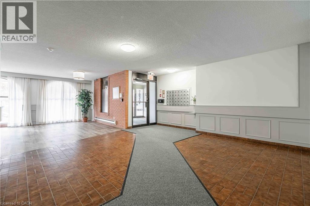 23 Main Street Unit# 502, Dundas, Ontario  L9H 2P7 - Photo 5 - 40788003