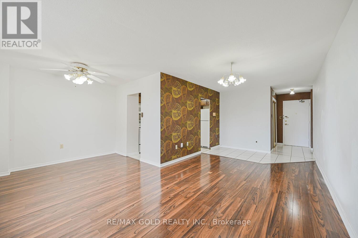 1106 - 60 Stevenson Road N, Toronto, Ontario  M9V 2B4 - Photo 11 - W12518560