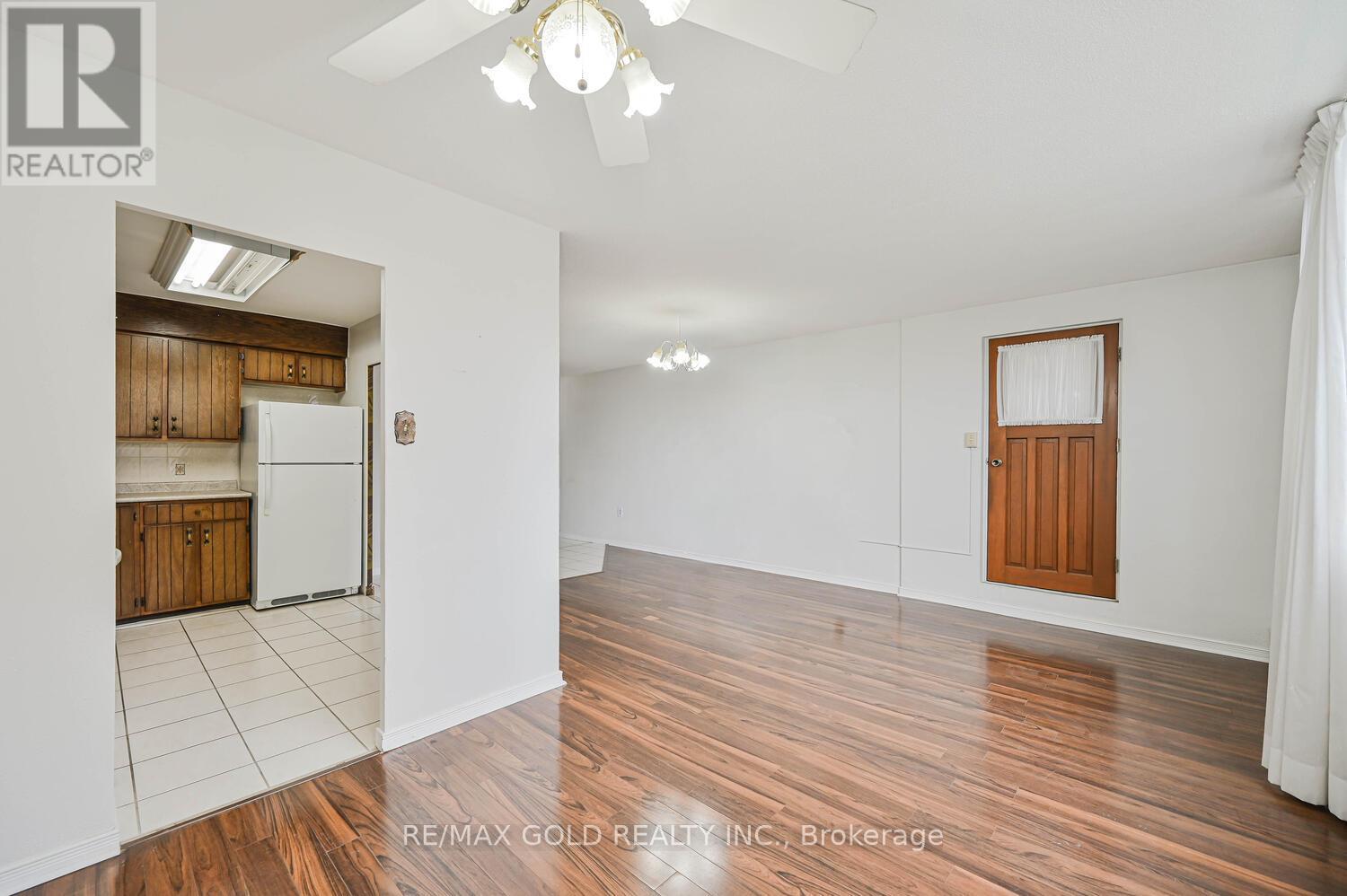 1106 - 60 Stevenson Road N, Toronto, Ontario  M9V 2B4 - Photo 16 - W12518560