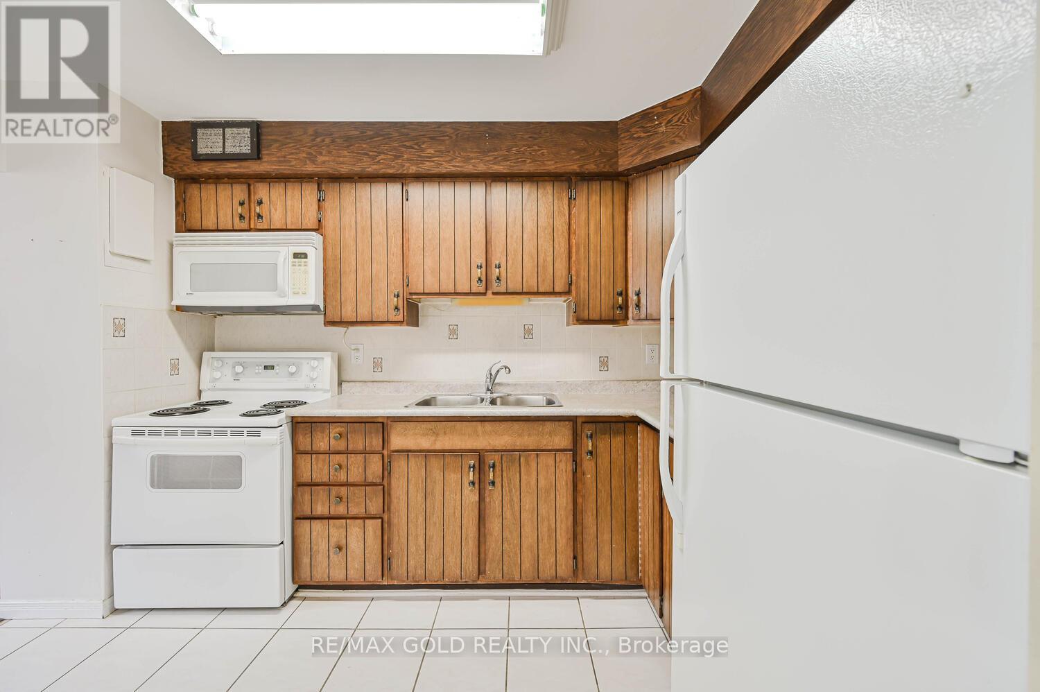 1106 - 60 Stevenson Road N, Toronto, Ontario  M9V 2B4 - Photo 19 - W12518560